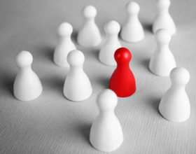 Make Your Website Stand Out In A Niche Market stand out of crowd