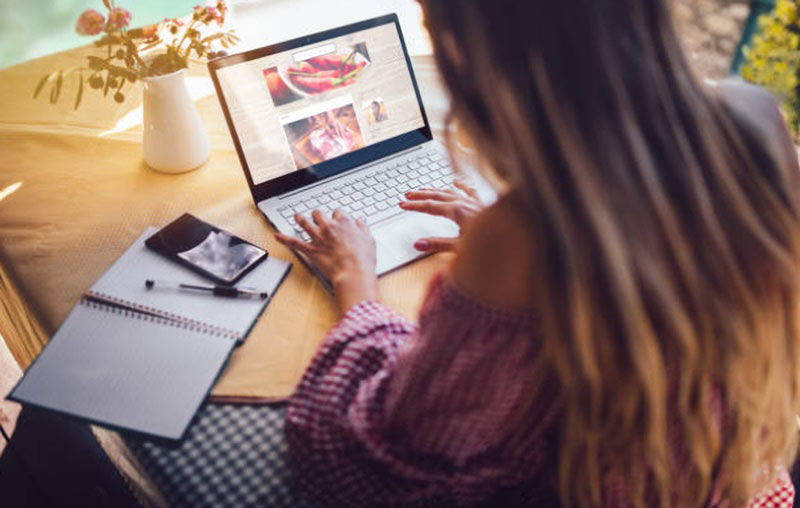 personalize seo content